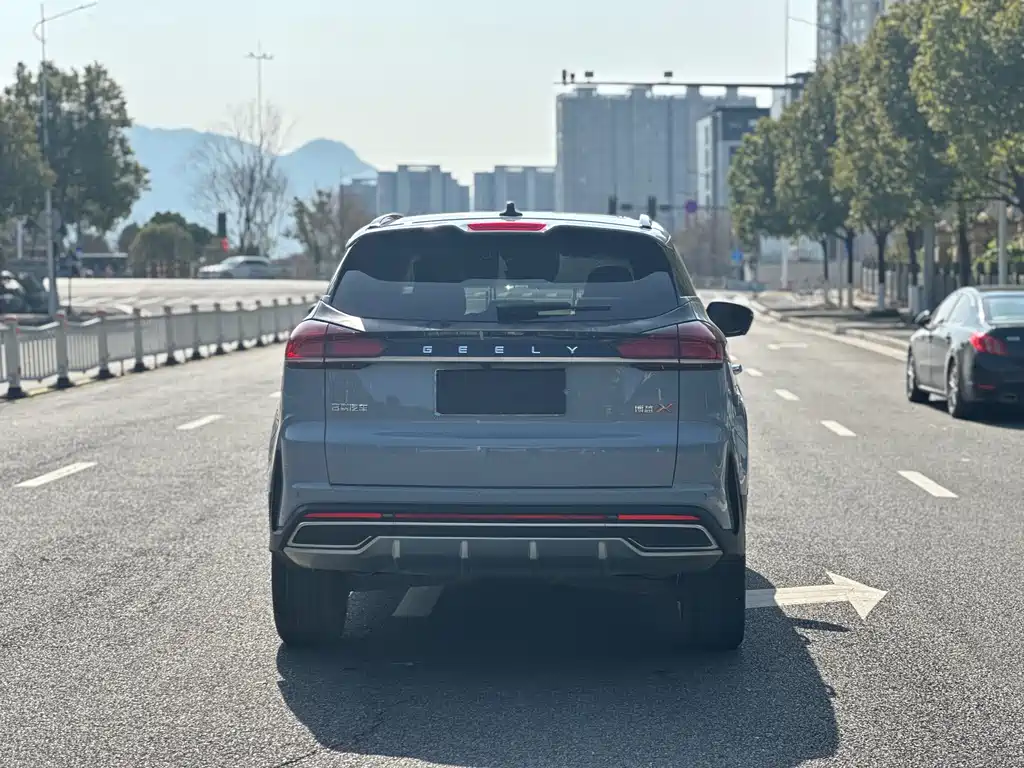 GEELY AUTOMOBILE BOYUE