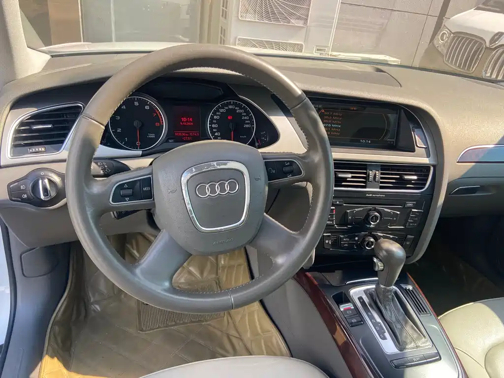 Audi A4L — миниатюра 9