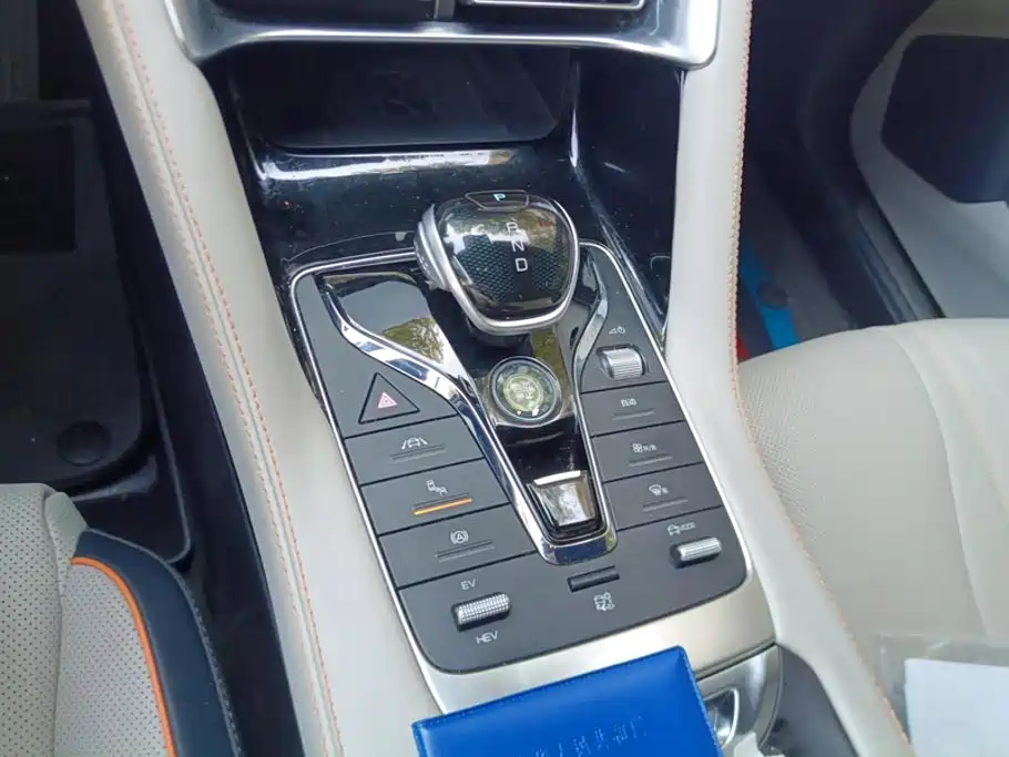 BYD PLUS New Energy — миниатюра 16