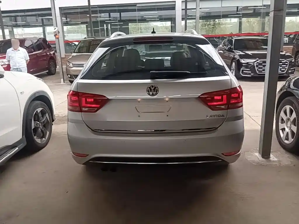 Volkswagen Gran Lavida — миниатюра 6