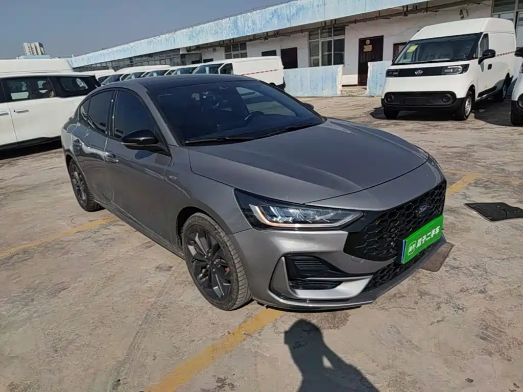 Ford Focus — миниатюра 4