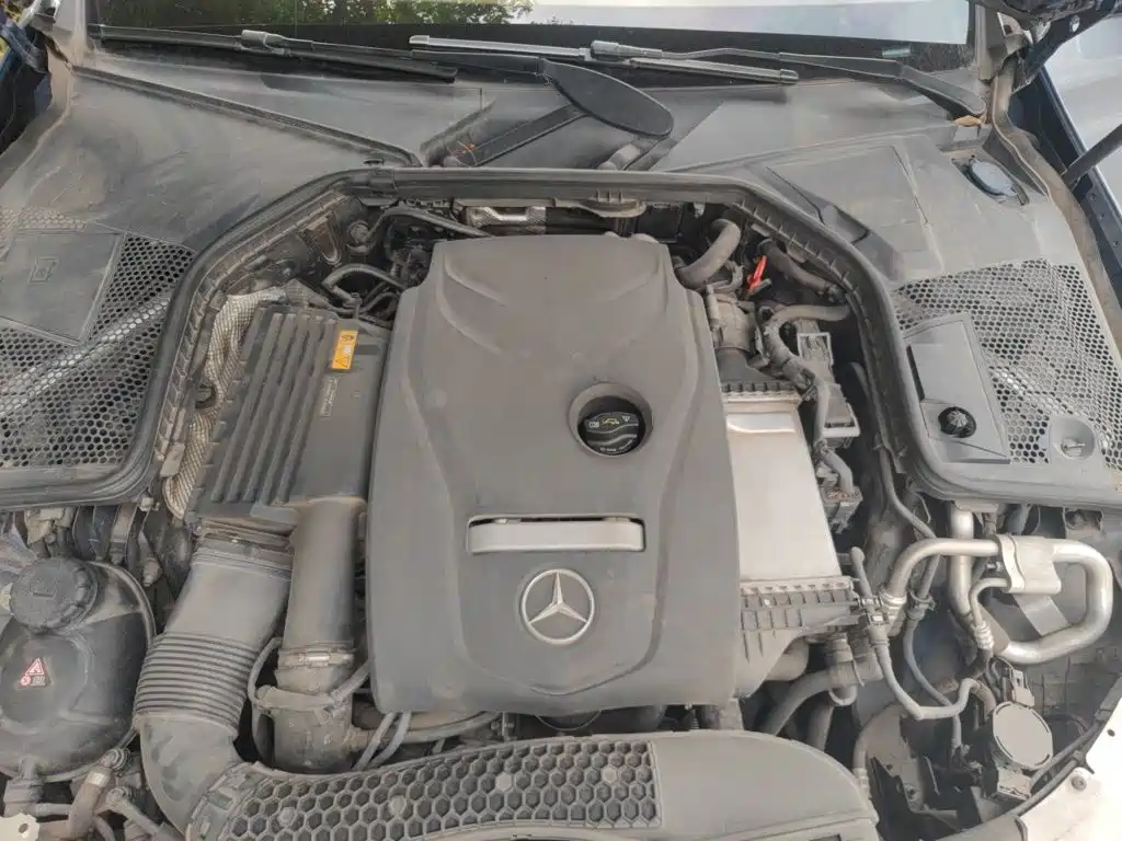 Mercedes-Benz C-Class — миниатюра 11