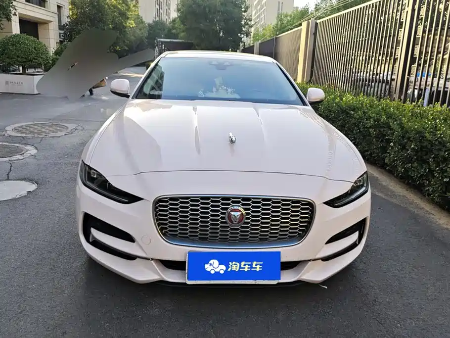 Jaguar XEL — миниатюра 2