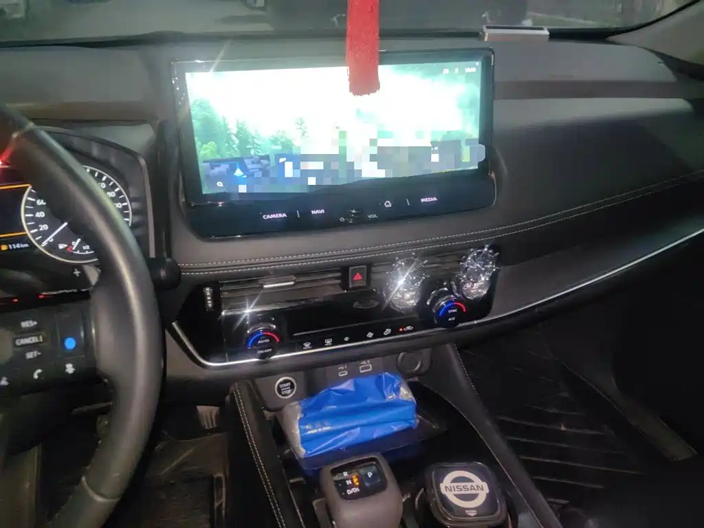 Nissan X-Trail — миниатюра 9