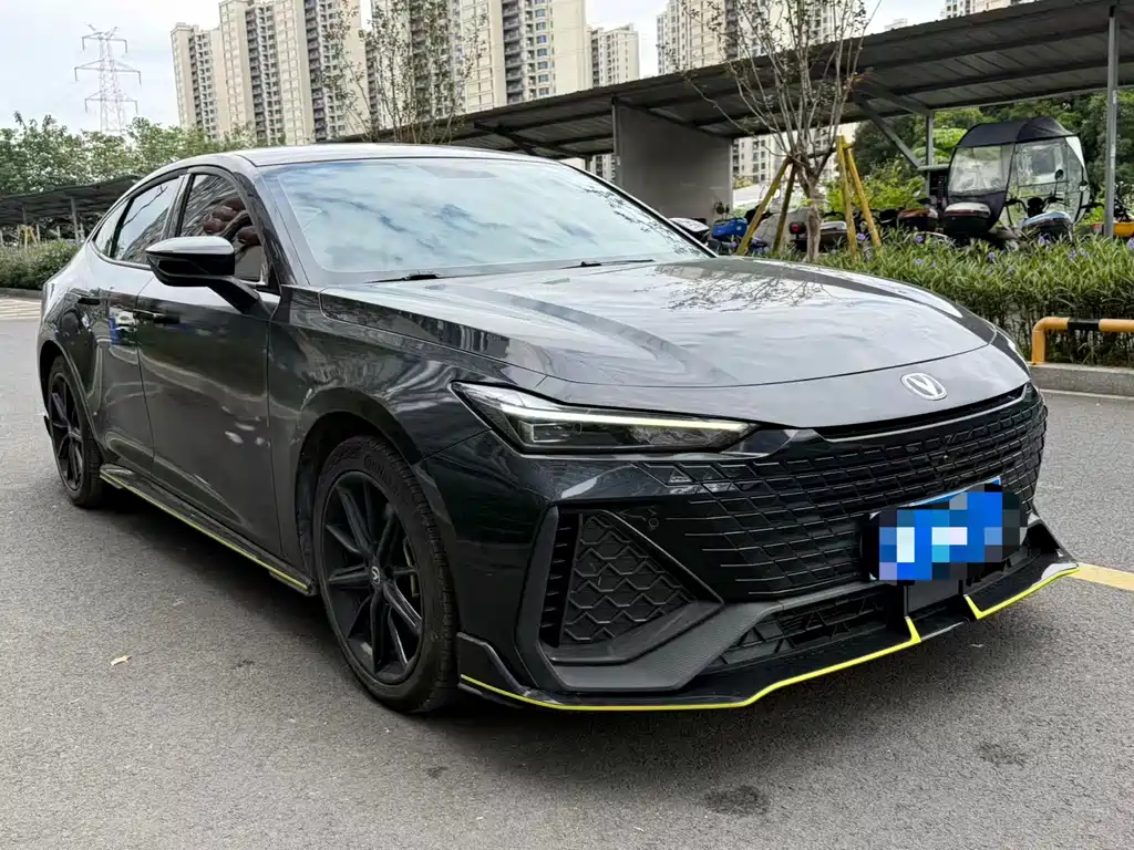 Changan UNI-V — миниатюра 3
