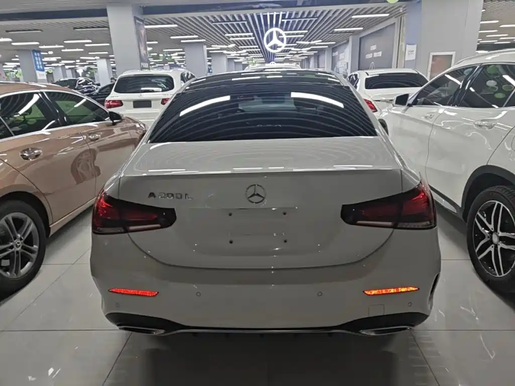 Mercedes-Benz A-Class — миниатюра 6