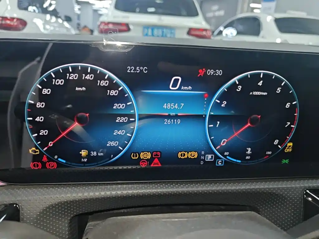 Mercedes-Benz A-Class — миниатюра 12