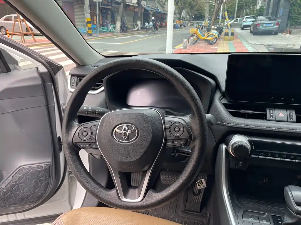 TOYOTA RAV4 RONGFANG