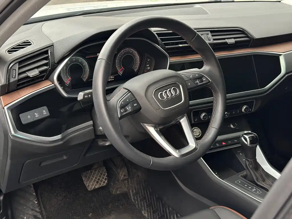 Audi Q3 2022 35 TFSI Fashion