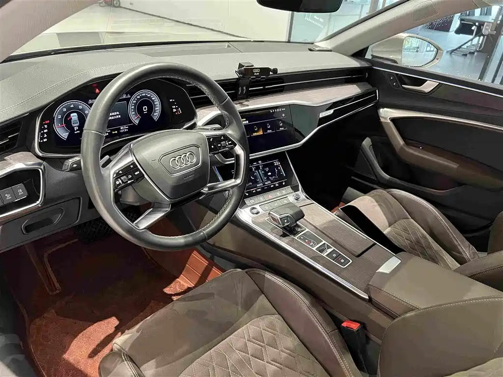 Audi A7L — миниатюра 20