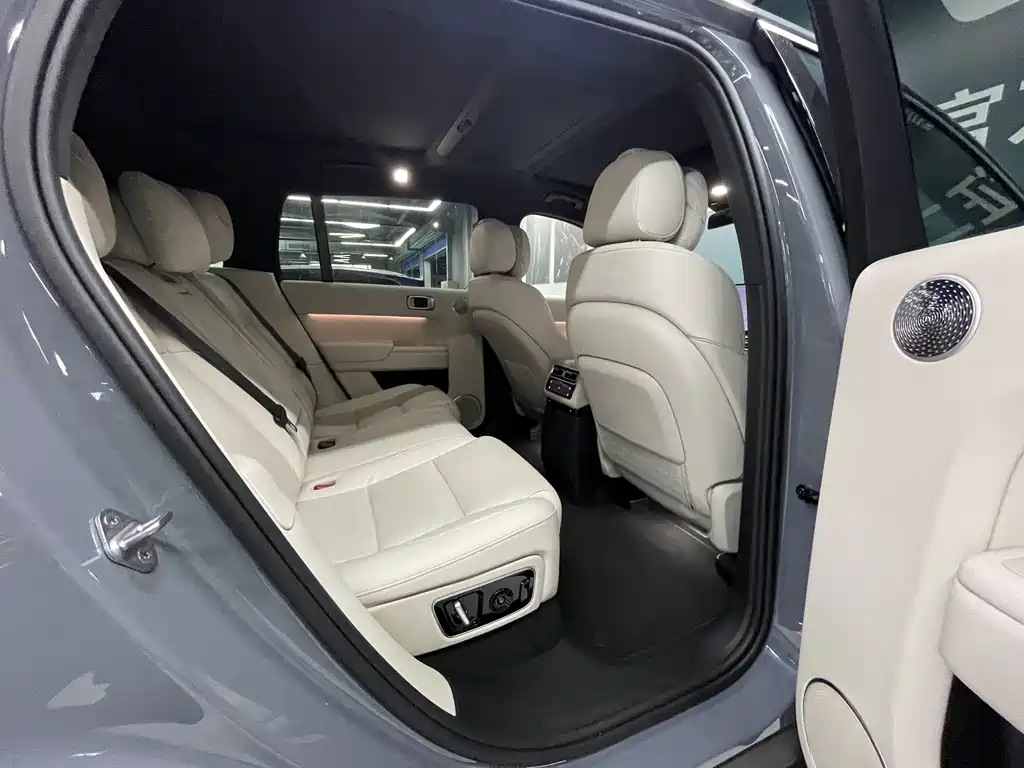 Li Auto Li L7 — миниатюра 18