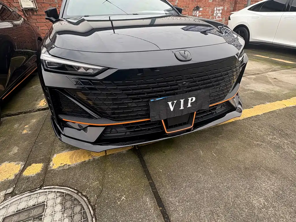 Changan UNI-V — миниатюра 3