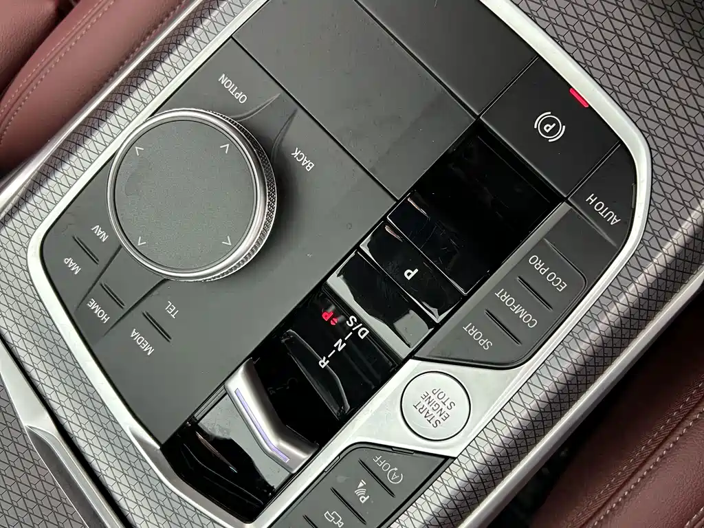 BMW 3 Series — миниатюра 9