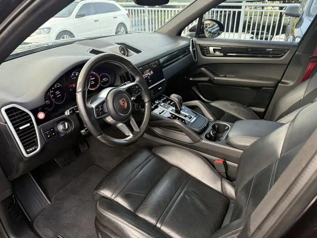 Porsche Cayenne 2018 Cayenne 3.0T