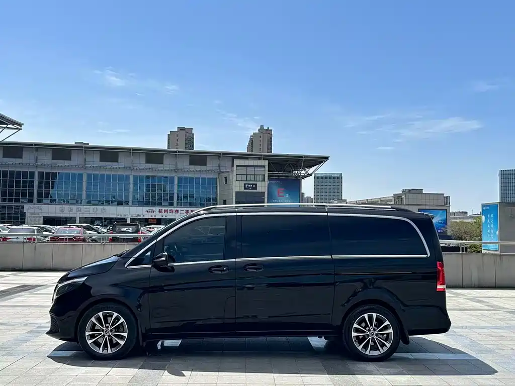 Mercedes-Benz V-Class — миниатюра 5