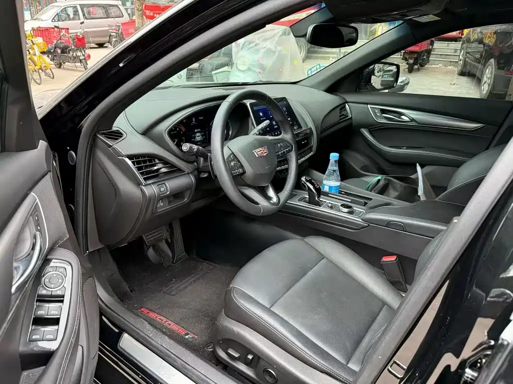 Cadillac CT5 2022 28T Luxury （ Standard ）