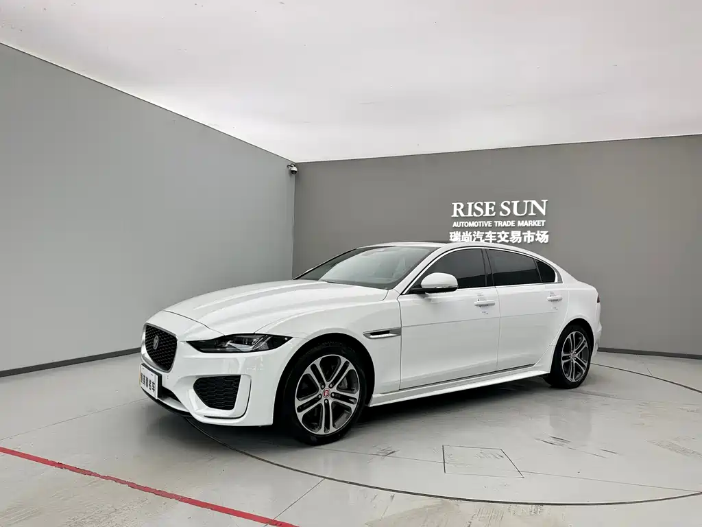 Jaguar XEL