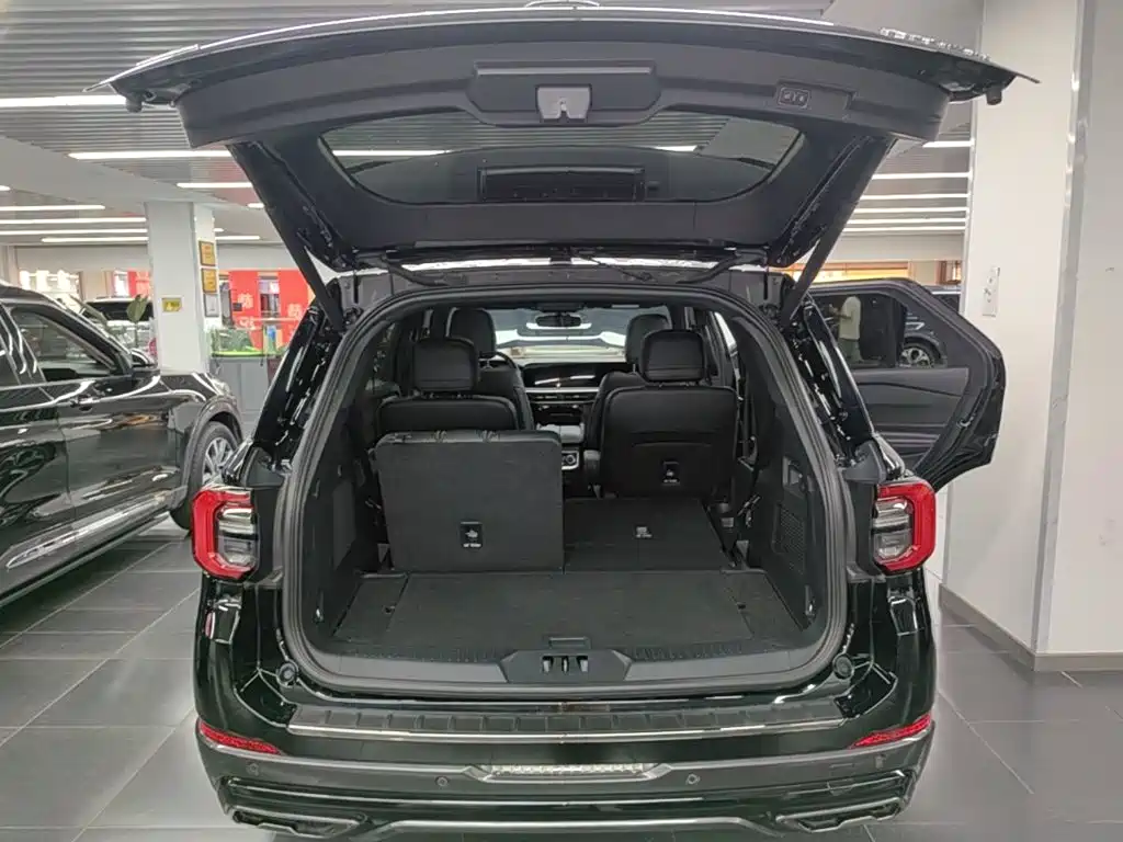 Ford Explorer — миниатюра 19