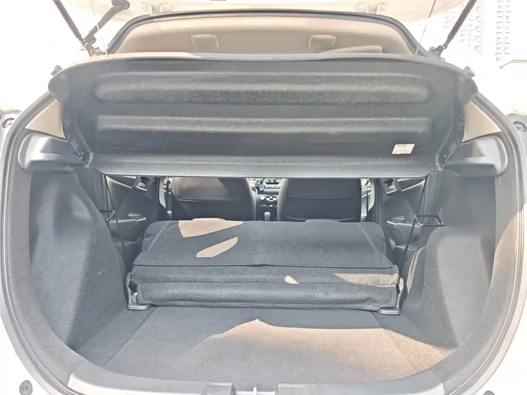 Honda Fit — миниатюра 26