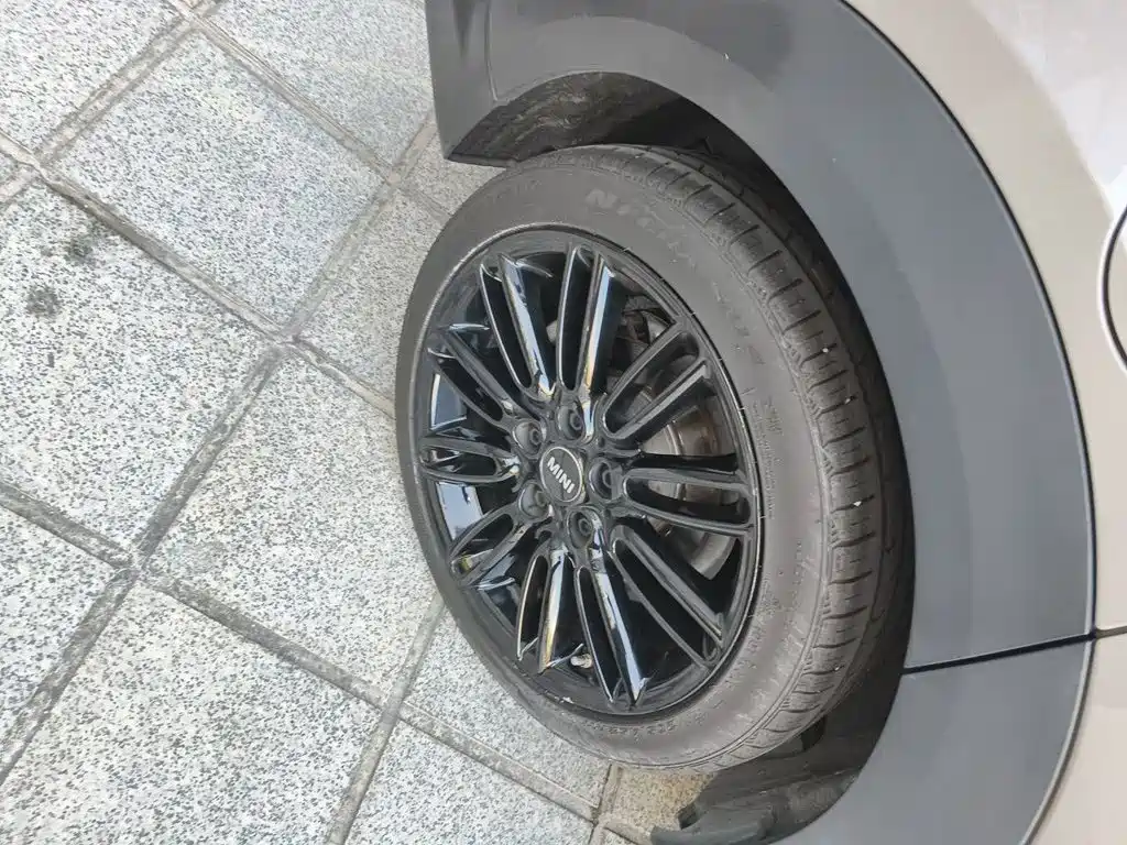 MINI Mini — миниатюра 8