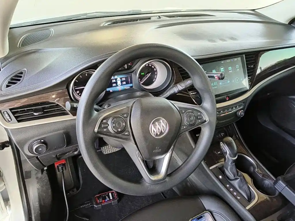 Buick Verano — миниатюра 11
