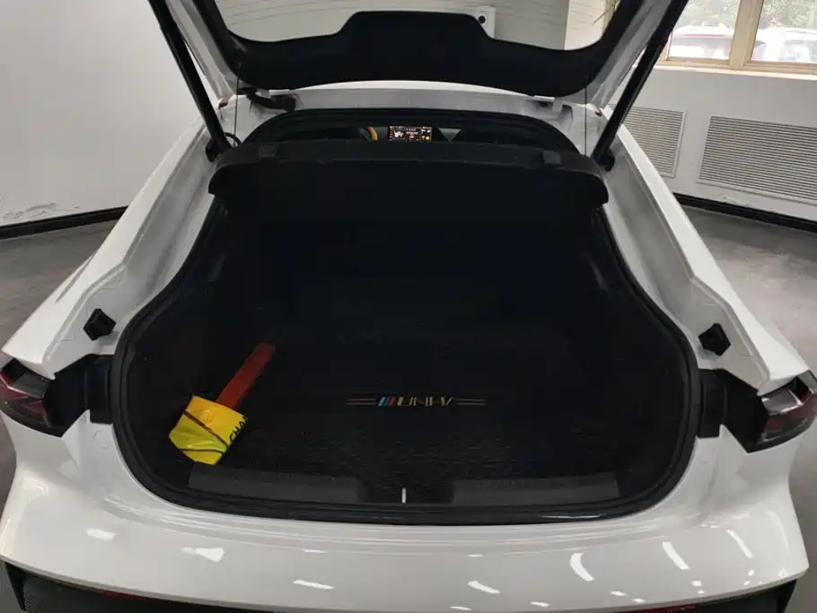 Changan UNI-V — миниатюра 4