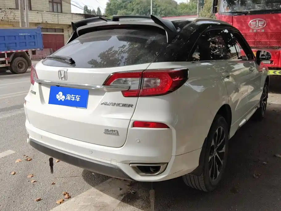 Honda Avancier — миниатюра 3