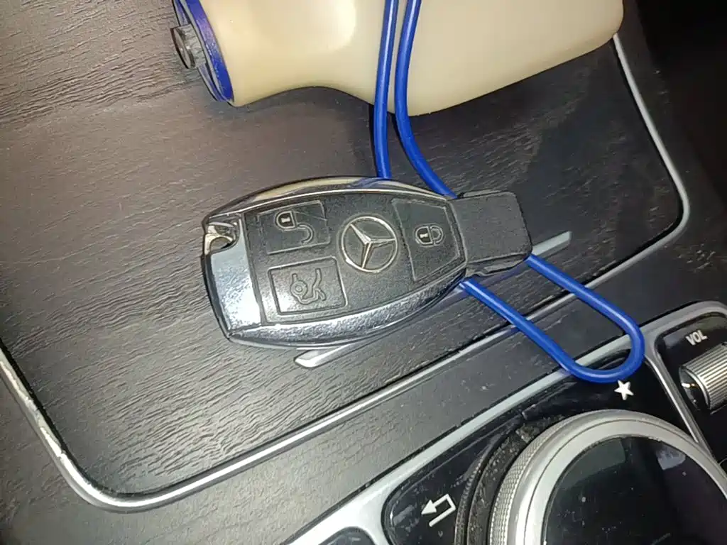 Mercedes-Benz C-Class (Import) — миниатюра 9