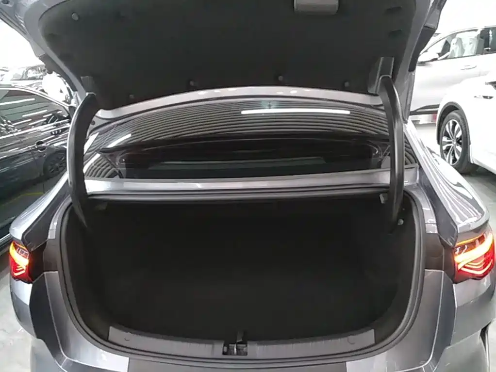 BYD Qin L — миниатюра 19