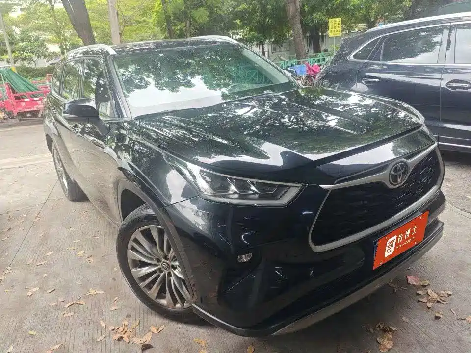 Toyota Highlander — миниатюра 3