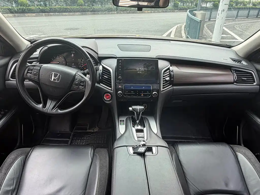 Honda Avancier — миниатюра 8