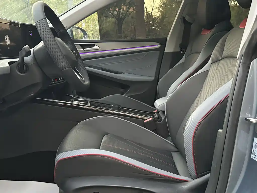 Volkswagen Lamando — миниатюра 10