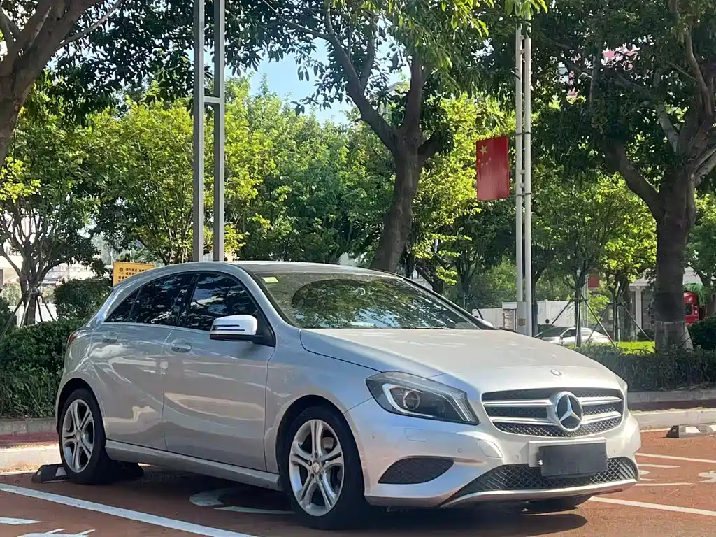 Mercedes-Benz A-Class (Import) — миниатюра 3