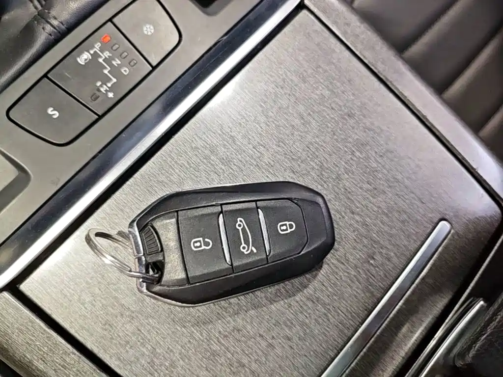 Citroen C6 — миниатюра 9