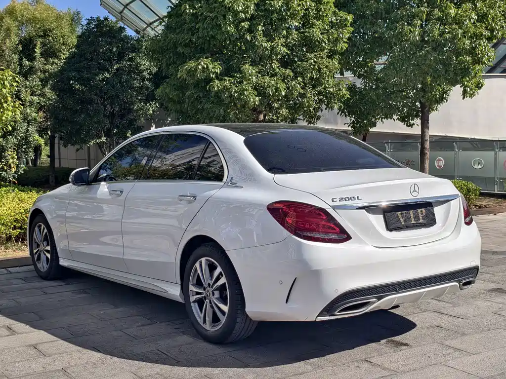 Mercedes-Benz C-Class — миниатюра 23