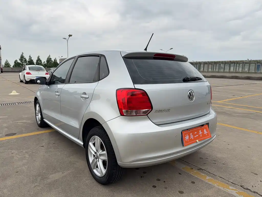 Volkswagen Polo — миниатюра 4