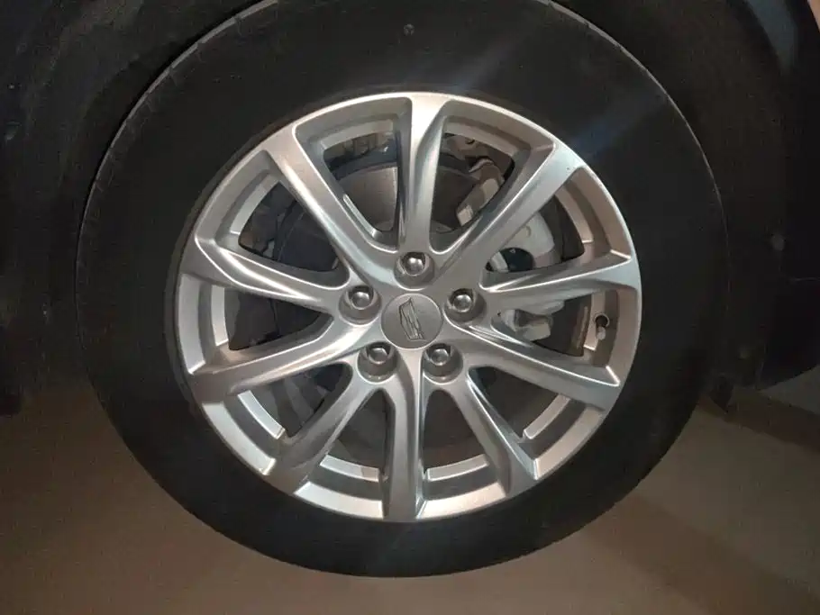 Cadillac XT4 — миниатюра 6