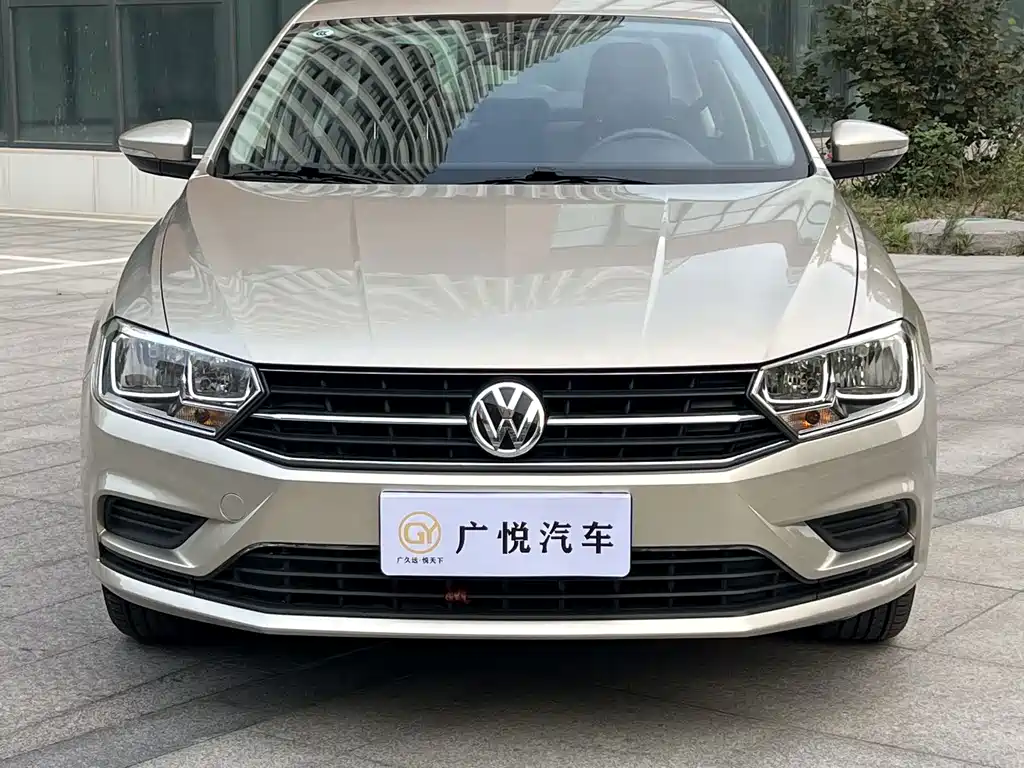 Volkswagen Bora — миниатюра 2