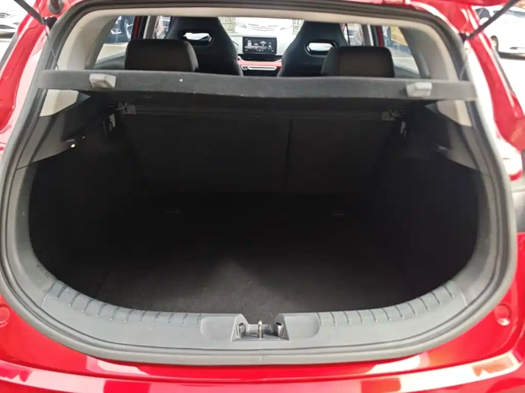 Geely Emgrand S — миниатюра 19