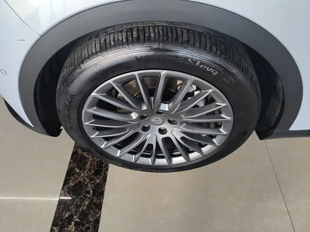 Leapmotor Leapmotor C11 — миниатюра 23