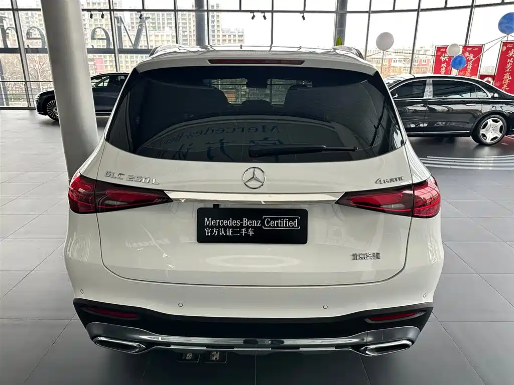 MERCEDES-BENZ GLC
