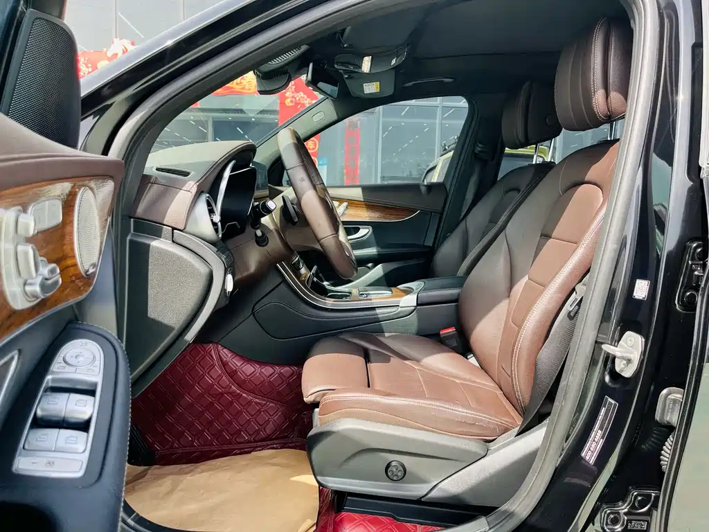 Mercedes-Benz GLC 2021 GLC 300 L 4MATIC