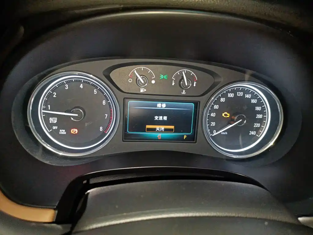 Buick LaCrosse — миниатюра 7