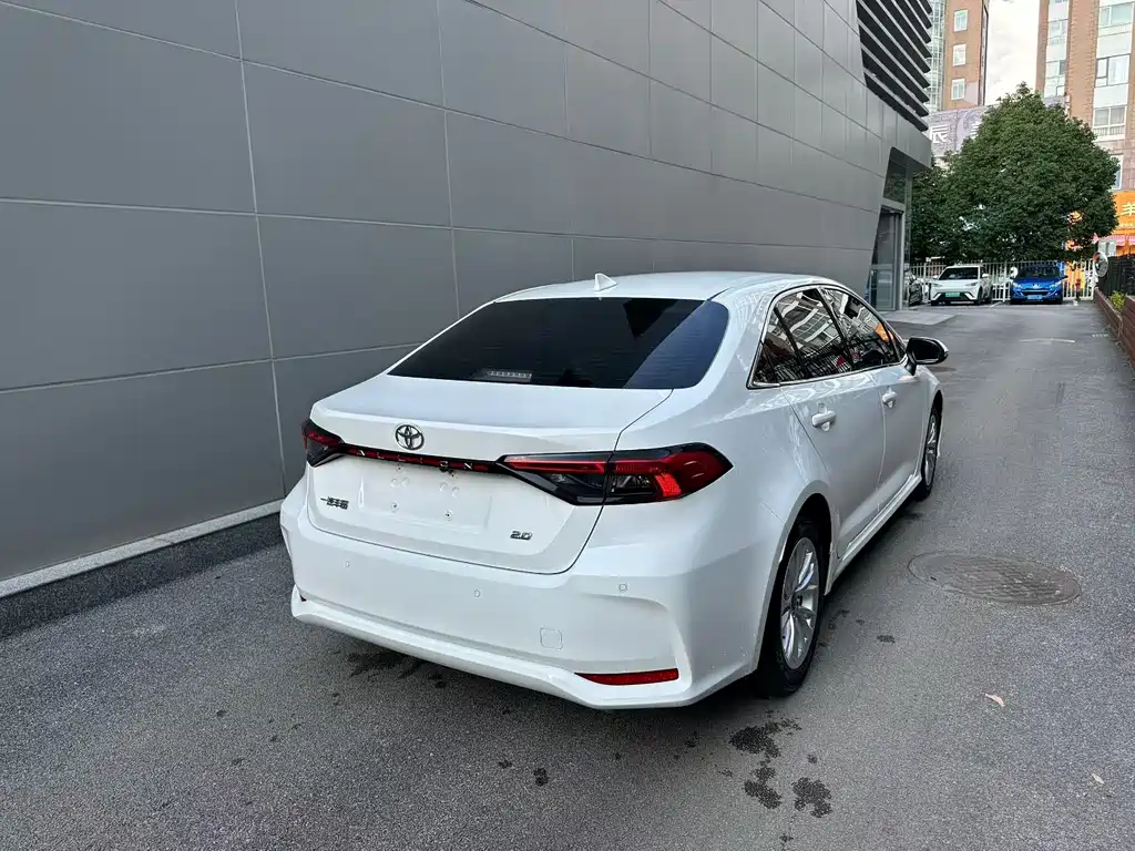 Toyota Allion — миниатюра 7