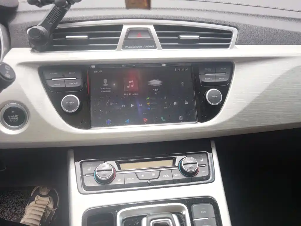 Geely Boyue — миниатюра 6