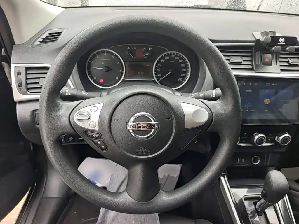 Nissan Sylphy — миниатюра 11