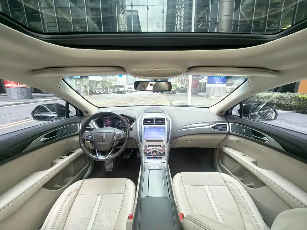 LINCOLN MKZ