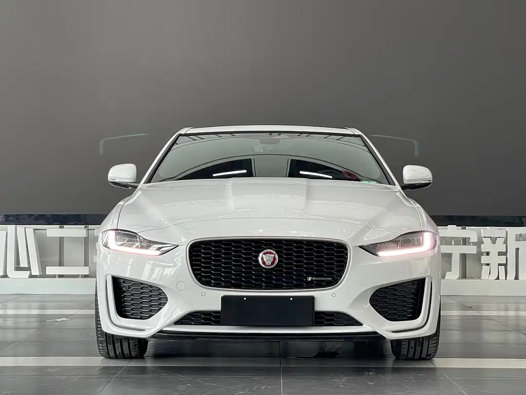 Jaguar XEL 2021 2.0T 250PS R-DYNAMIC S Sport