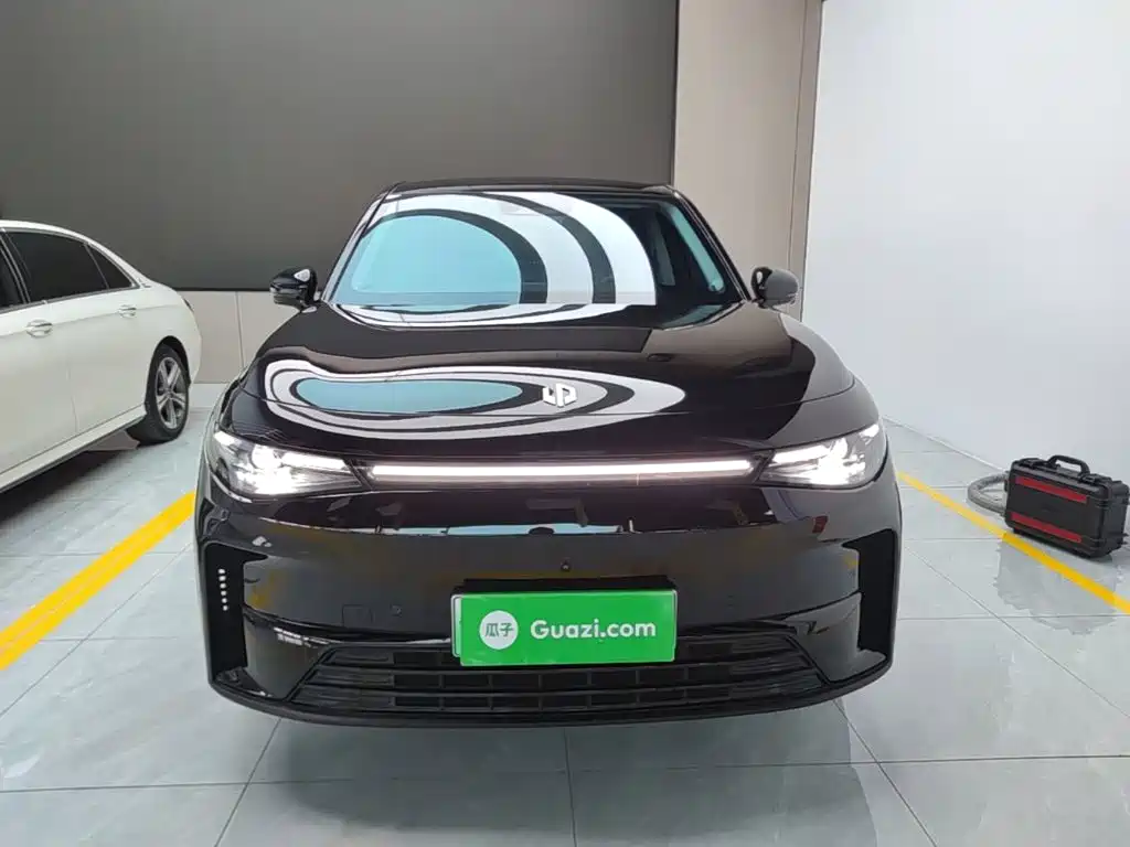 Leapmotor Leapmotor C10 — миниатюра 3