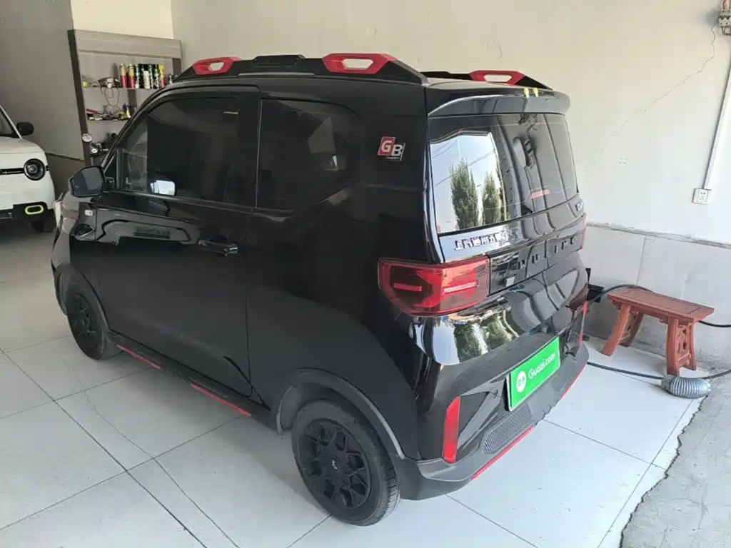 Wuling MINIEV — миниатюра 5